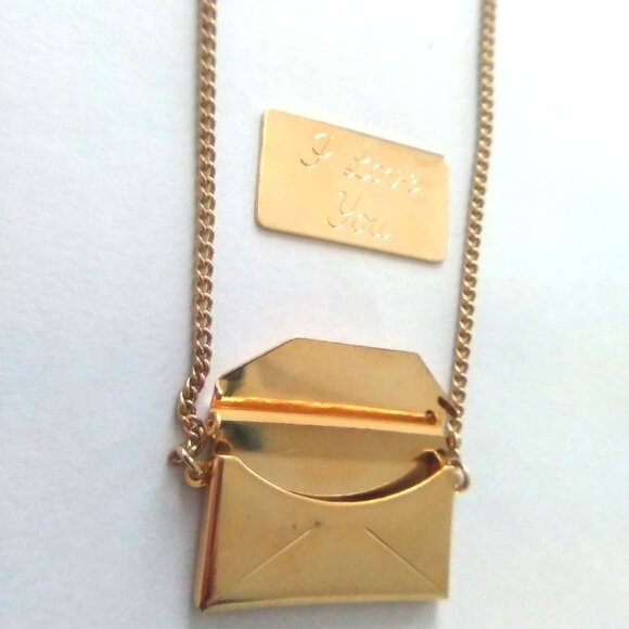 Vintage "I Love You" Mailbox Gold-Tone Necklace - Picture 6 of 7